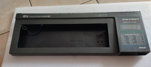 Amstrad Cpc 6128 Gehäuse komplett schöner Zustand