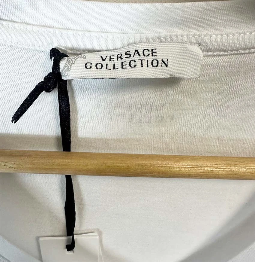 Nueva Camiseta Versace Collection V800713 Cuello en V Estrella Talla Pequeña Foto 4 de 4