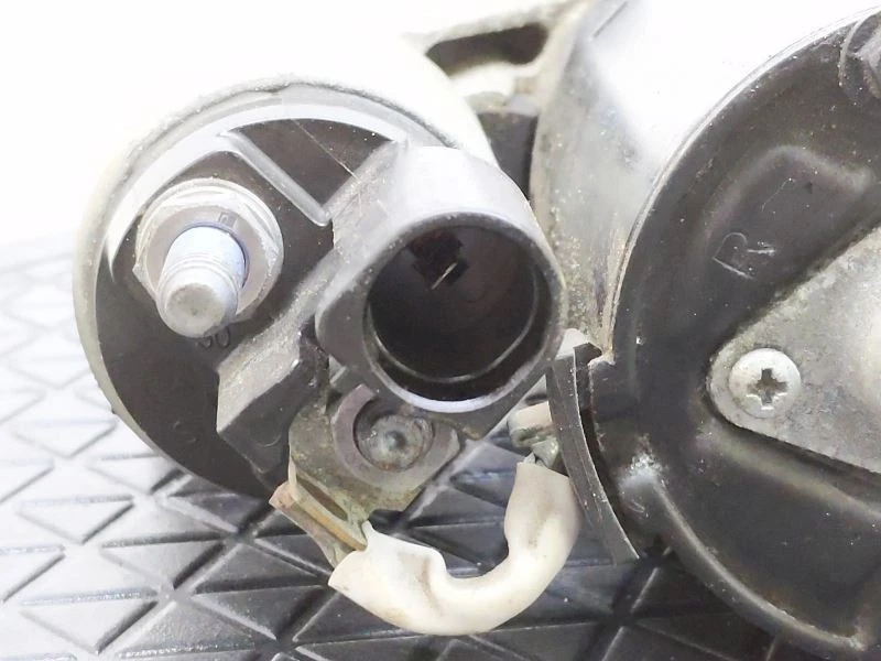 Motor De Arranque VIN Fp 7º Y 8º Dígito Turbo Se Adapta 13-17 AUDI Q5 736582 Foto 3 de 4