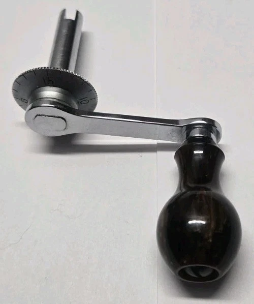 Manivela de rebobinado Bell & Howell para cámaras de cine Filmo 70  Foto 2 de 3