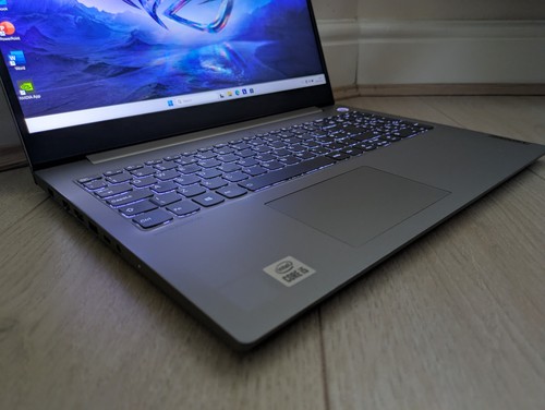 LENOVO Gaming Laptop Fast intel 10300H, 16GB RAM, NVIDIA GTX 1650, 512GB - Afbeelding 2 van 3