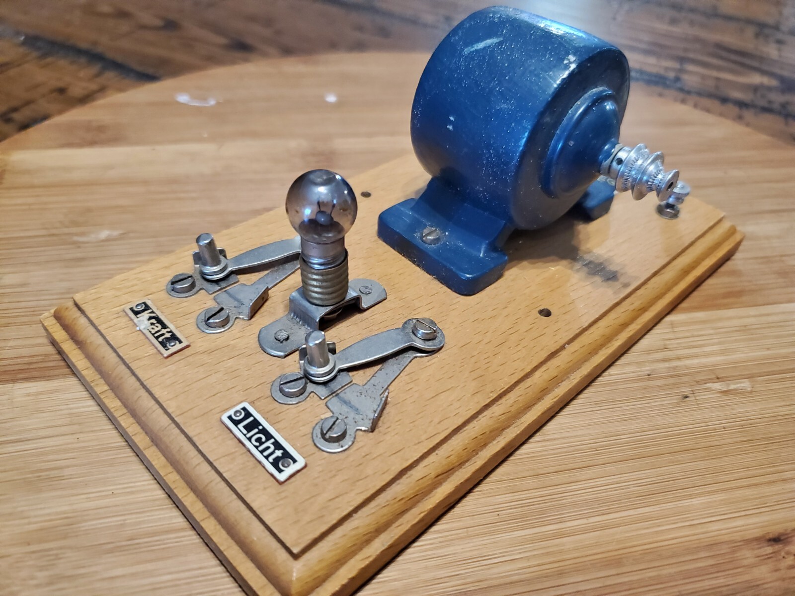 RARE E.K.T. DRESDEN A 29 46VOLTS VINTAGE GERMAN ELECTRIC MOTOR eBay