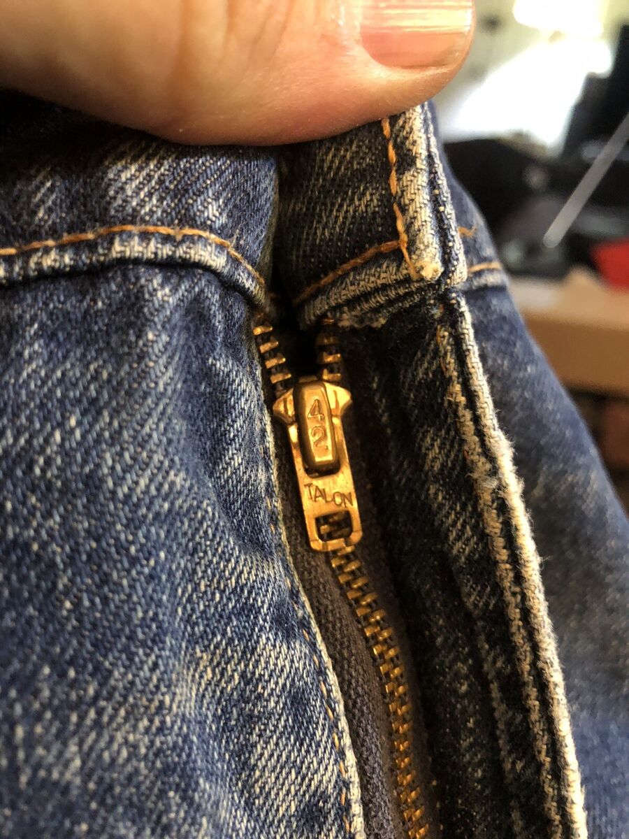 Vintage LEVIS Jeans BIG E TALON Zipper fly Denim 505 Vintage LEVIS Jeans BIG E TALON Zipper fly Denim 505