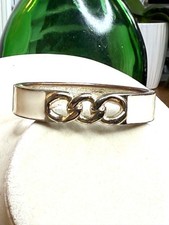 White Enamel Gold Tone Chain Link Hinged Bangle Bracelet NWOT