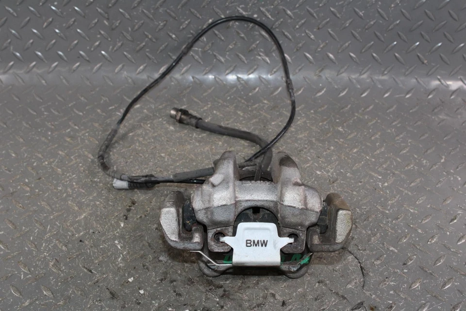 14-16 428i Gran Coupe Rear Back Passenger Right RR OEM Brake Caliper Assembly OE - Imagem 2 de 4