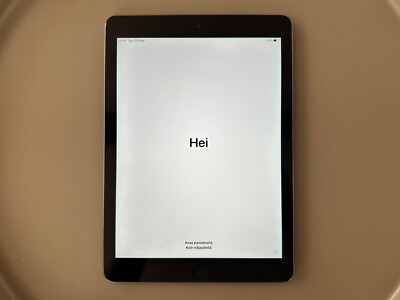 Apple iPad Air 1. Gen A1475 Wi-Fi + Cellular 9,7 Zoll - Space Grau Nur für Ersatzteile