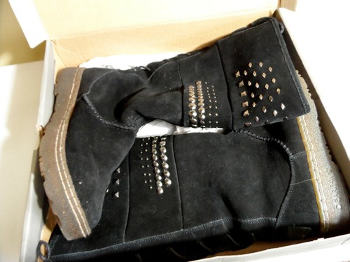 BEARPAW Winter Suede Snow Boots 8 Black LaceUp back Insulated SILVERTHORNE - Picture 3 of 5