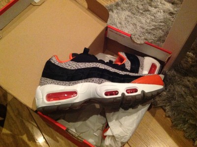 air max 95 black granite safety orange