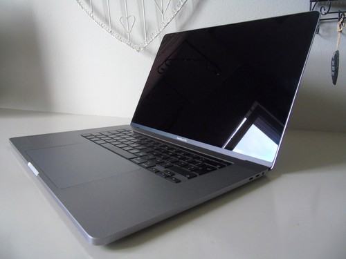 DEFECT APPLE MACBOOK PRO 16-INCH CORE-I9 TOUCH 2019 A2141 DEFECT - Afbeelding 3 van 6
