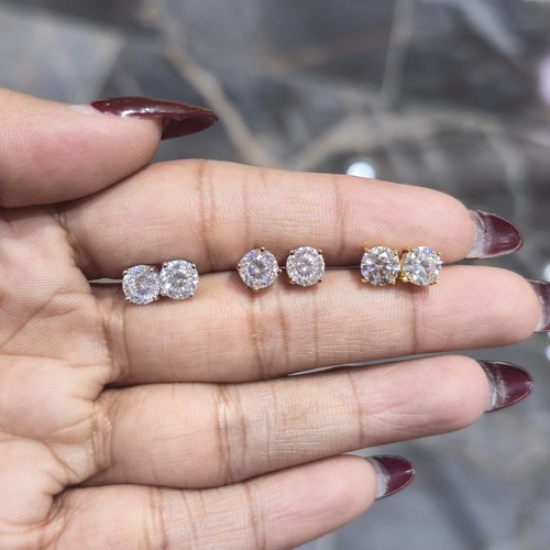 VVS Moissanite Studs 925 Silver (4-9mm)