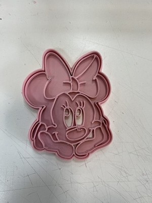 minnie with hands cookie cutter cookie cutter