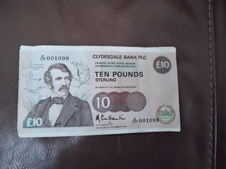 Clydesdale Bank 10 Pounds. David Livingston 1st issue E/CP 001099 no reserve.