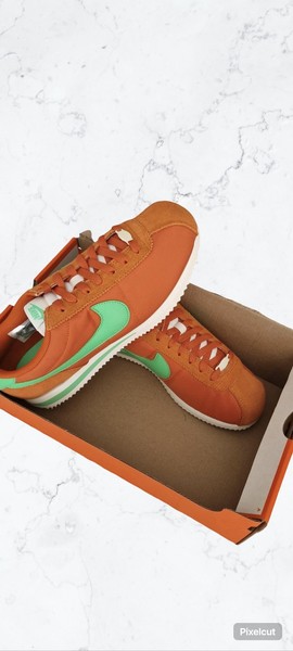 Nike Cortez TX Zapatillas Casual Naranja y Verde