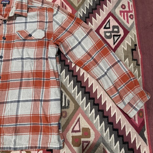 Patagonia Flannel Fjord Shirt Men's Large Gray Orange Plaid Long Sleeve Soft - Picture 2 of 6