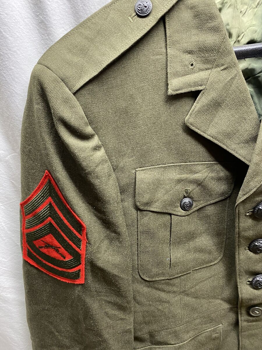 US Marine Gunnery Sargent 38R Uniform Green Dress Jacket US Marine Gunnery Sargent 38R Uniform Green Dress Jacket