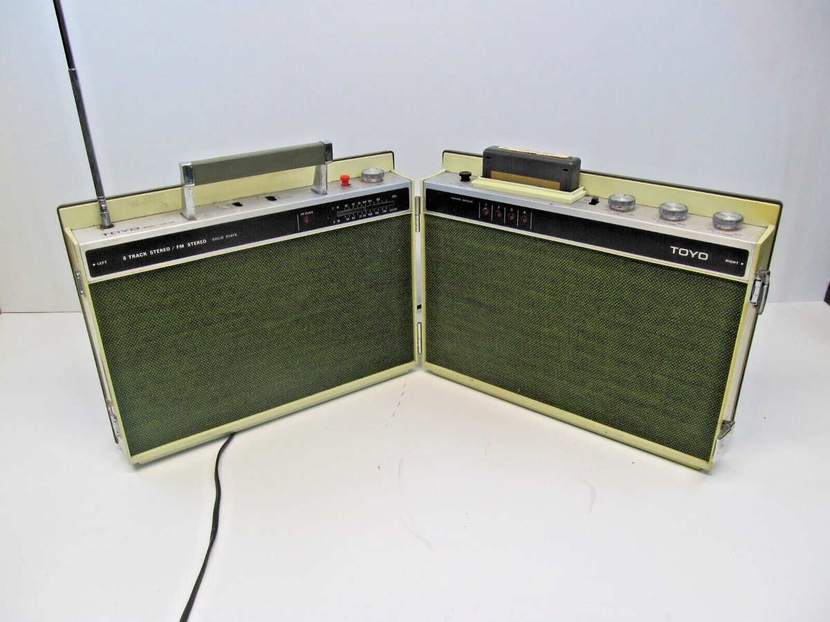 Vintage TOYO AM/FM Solid State Stereo Receiver 8 Track Cassette