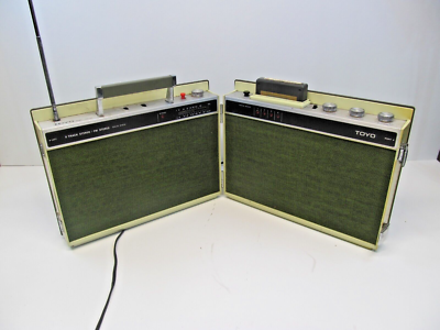 Vintage TOYO AM/FM Solid State Stereo Receiver 8 Track Cassette