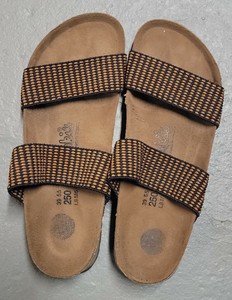 bata beige sandals