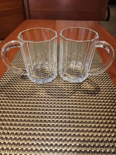 A Pair of Tiffany & Co Fine Crystal Glass Cold Beverage/Beer Mugs Signed Tiffany