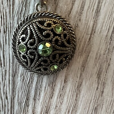Ginger Snaps Rope Round Pendant Chain Necklace Green Crystal Snap Silver Tone