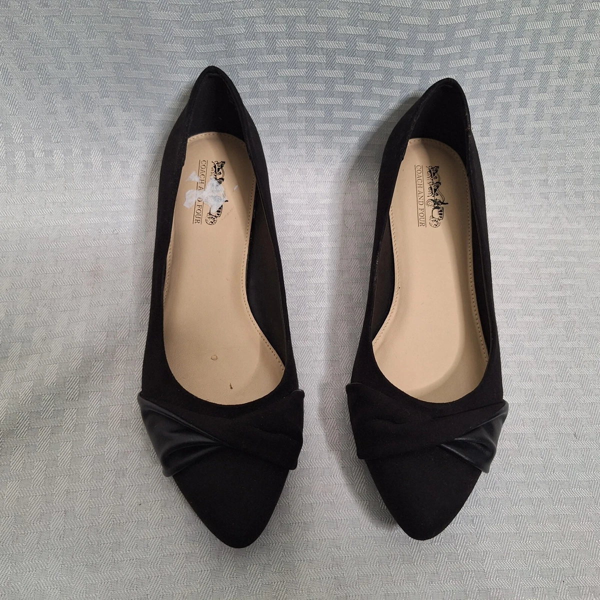 Coach and deals four shoes
