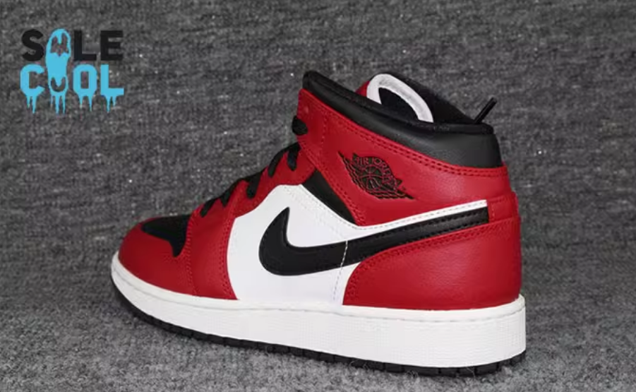 Nike Air Jordan 1 Mid Chicago GS Black Toe Black Red Shoes 554725