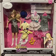 Disney exclusive Hannah Montana, Miley Cyrus, the movie, wardrobe Doll Playset N