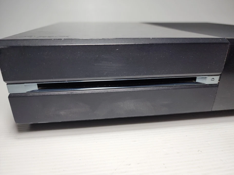 Microsoft Xbox One - PARTS / REPAIR Model 1540 500GB No Power On - READ - image 4 of 4