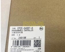 1PCS NEW OMRON PLC programmable controller CP2E-S40DT-D