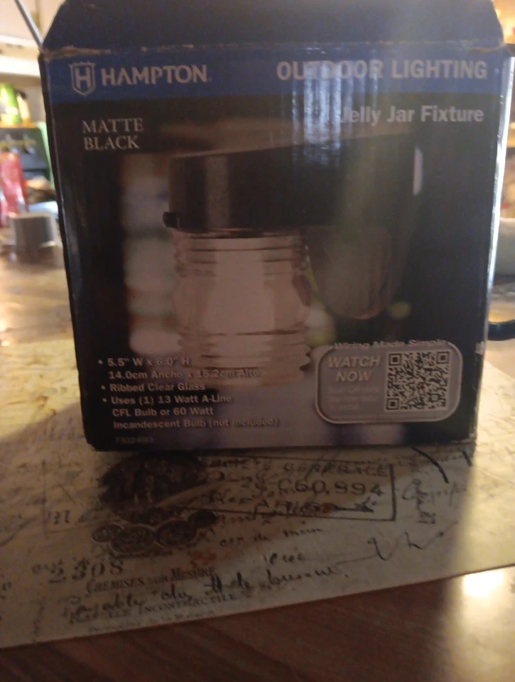 Hampton Bay negro mate Foto 2 de 4