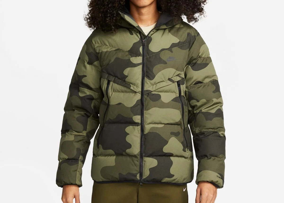 Nike Therma Fit Windrunner Insulated Puffer Jacket Green Camo