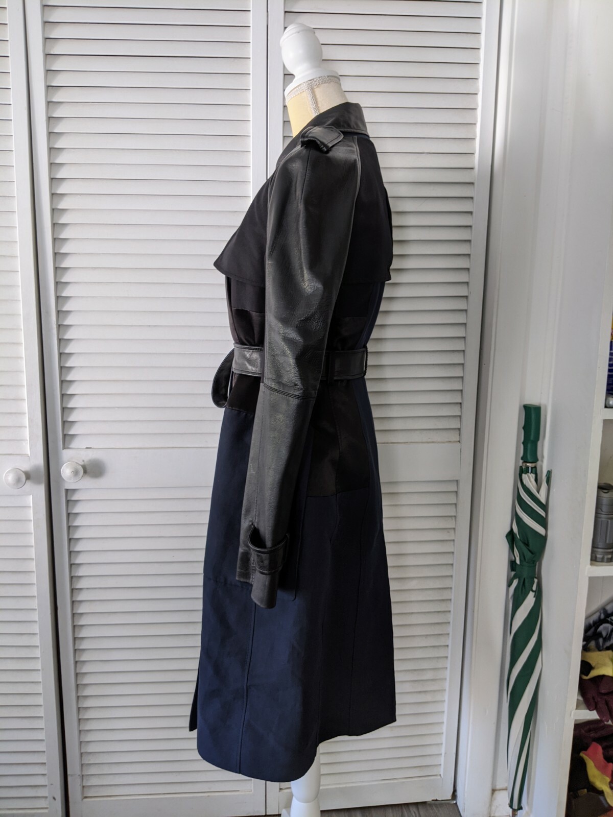 Rare BCBGMAXAZRIA Runway Bruna Trench Coat Size S ($870) image 4