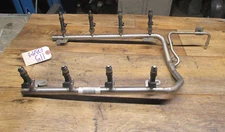 06-11 CADILLAC DTS LUCERNE 07-09 XLR SRX 07-10 STS FUEL RAIL RAMP W/ 8 INJECTORS