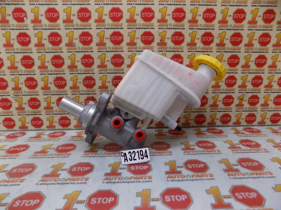 Jeep Compass 2017-2023 freno cilindro maestro 68347156ad OEM Foto 2 de 4