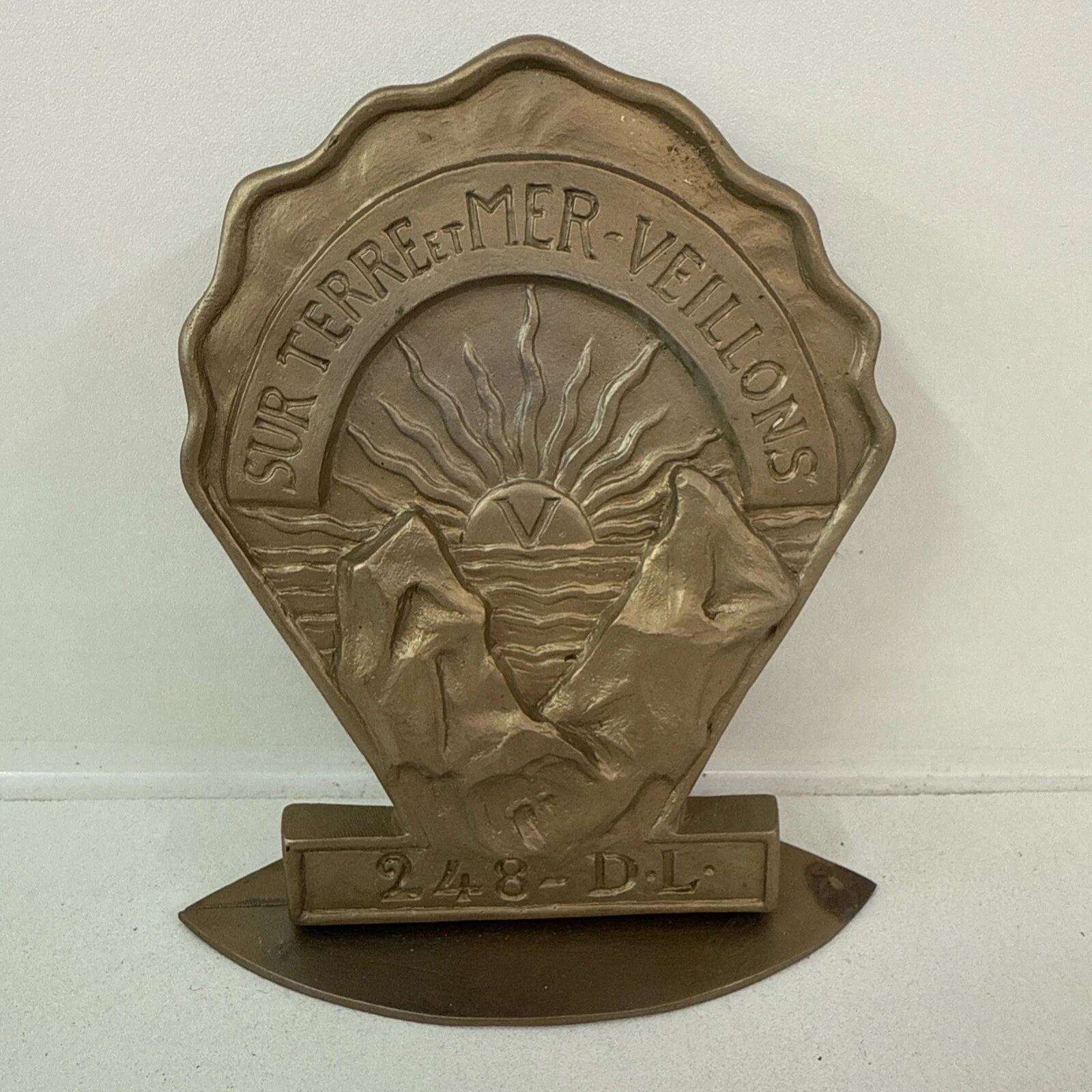 Médaille Plaque Présentoir Sur Terre Et Mer Veillons 248-DL Drago