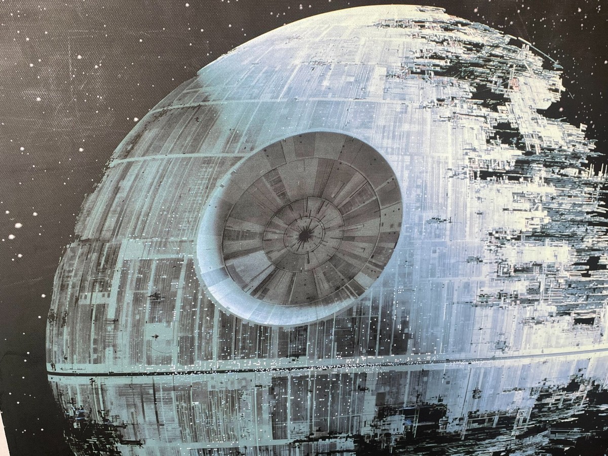 Star Wars Death Star Canvas Wall Decor Frame w Light Up LEDs 22x22