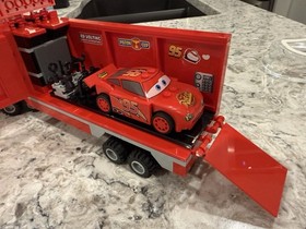 LEGO Cars: Mack's Team Truck (8486)