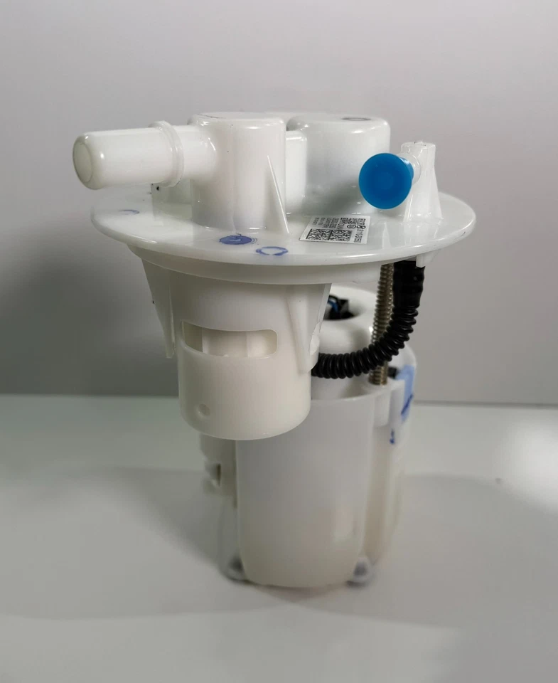 Bomba de combustible Hyundai Elantra 2014-2015 original OEM NUEVA - 31110-3X550 Foto 4 de 4