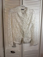 Kate & Mallory lace, crochet zip up jacket Top Medium – unique