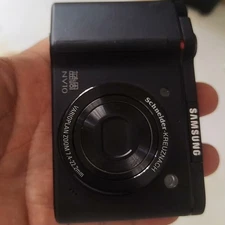 Samsung NV10 10MP 3x Zoom 24mm Wide - Family Gatherings/Vacations