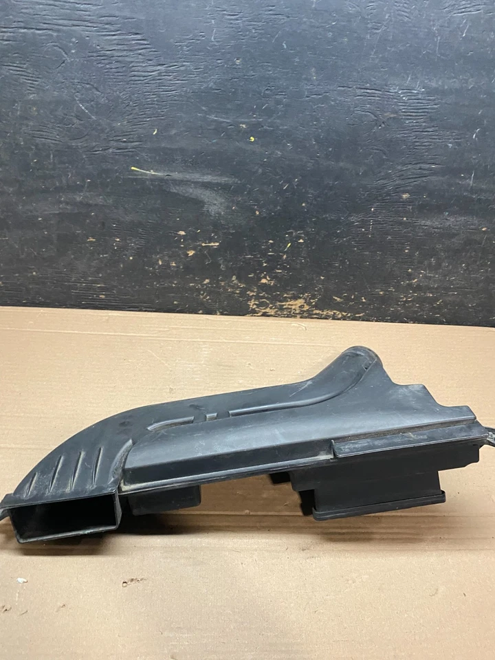 Оригинальная впускная трубка переднего воздухоочистителя 2007–2012 Nissan Altima 2,5 л U7789 DG - Изображение 2 из 4