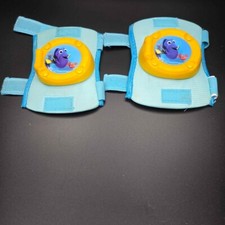 Disneys Pixar Finding Dory Knee Pads Child Size T55 