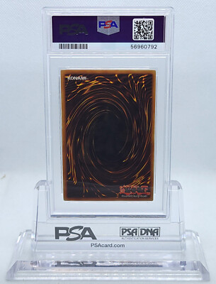 YUGIOH 1ST ED SOD-EN011 MYSTIC SWORDSMAN LV2 ULTIMATE RARE PSA 8