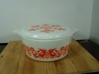 Pyrex Friendship Promo 475-B Casserole Dish with Lid 2.5 Qt