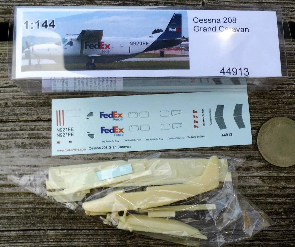 Flugzeug:  Cessna 208 Grand Caravan   - 1:144  bs-design