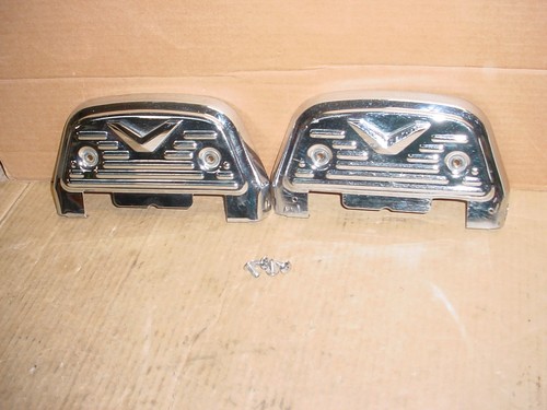 Harley Davidson Chrome V Logo Passenger Footboard Floor Board Covers 16068
