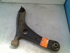 Triangle de suspension Toyota VERSO