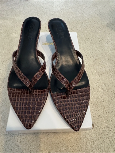 BOSS Femme Brown Croc-Embossed Pointed Toe Slide Sandals Size 10 - Afbeelding 2 van 7