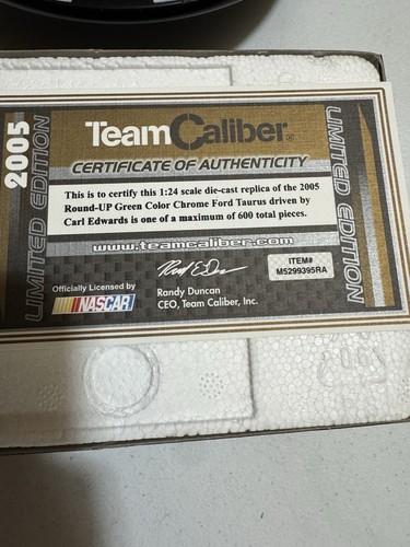 RARE* Autographed Carl Edward’s #99 RoundUp Green Chrome 2005 1/24 Diecast - Picture 20 of 20