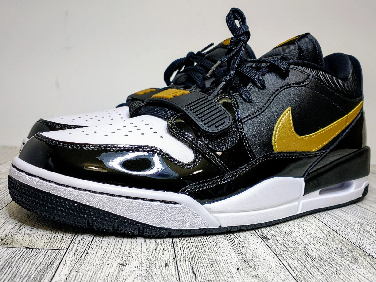 Jordan 312 top patent leather